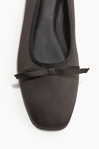 Bow-Detail Ballet Flats