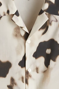 Chemise Regular Fit à motif avec col cubain