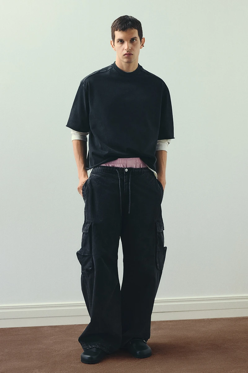Loose-Fit Washed Cargo Pants