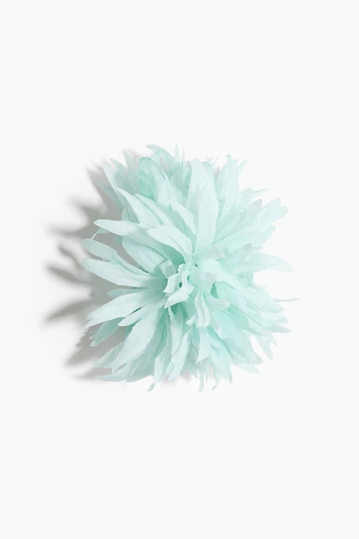 Flower-Look Hair Claw