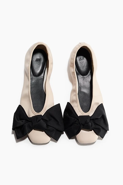 Ballerines avec boucle