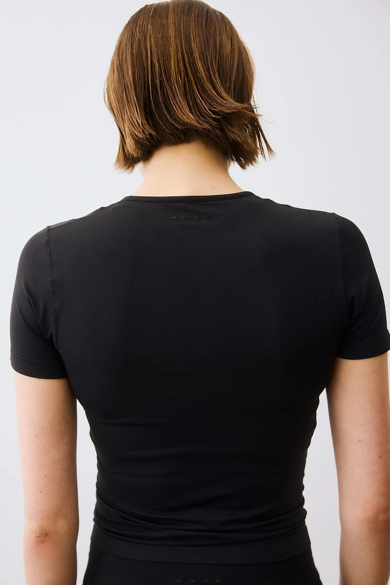 Seamless Slim-Fit Sports Top with SoftMove™