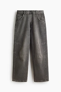 Jean flottant avec pinces