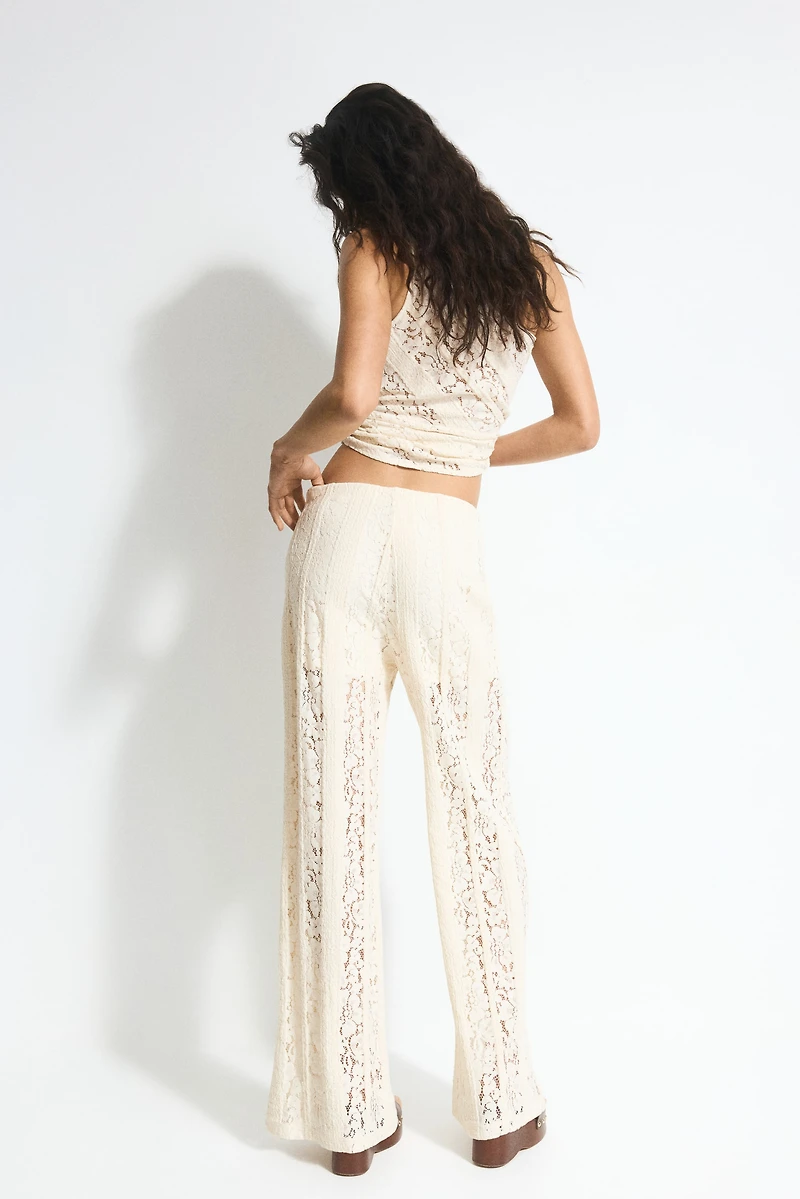 Pantalon avec dentelle