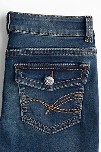 Jean taille basse évasé