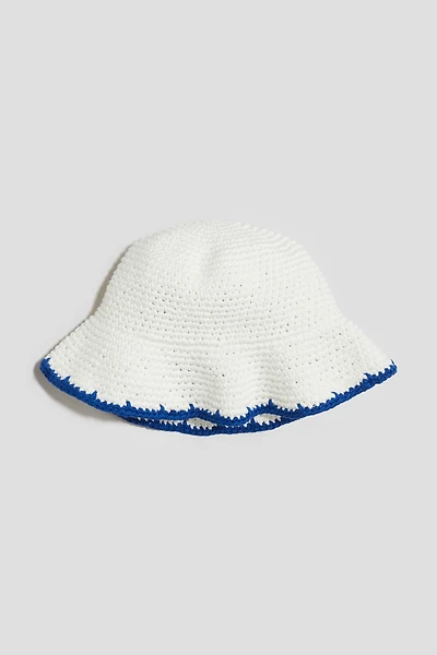 Crochet-Look Bucket Hat