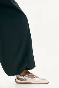 Sneaker-Style Sandals