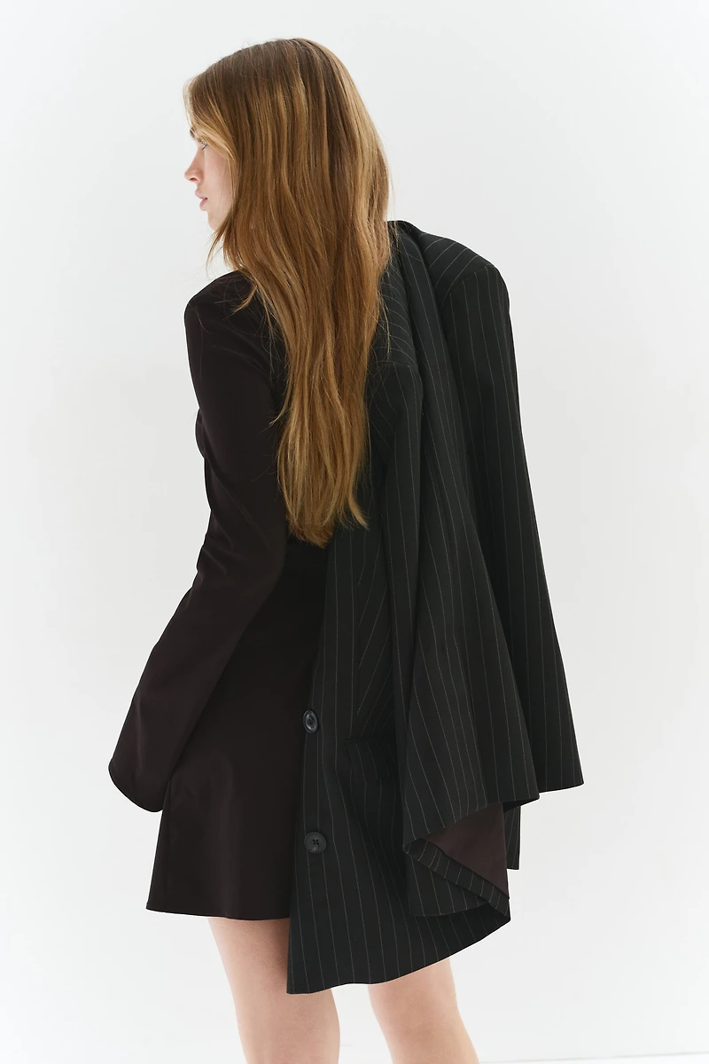 Robe à encolure carrée