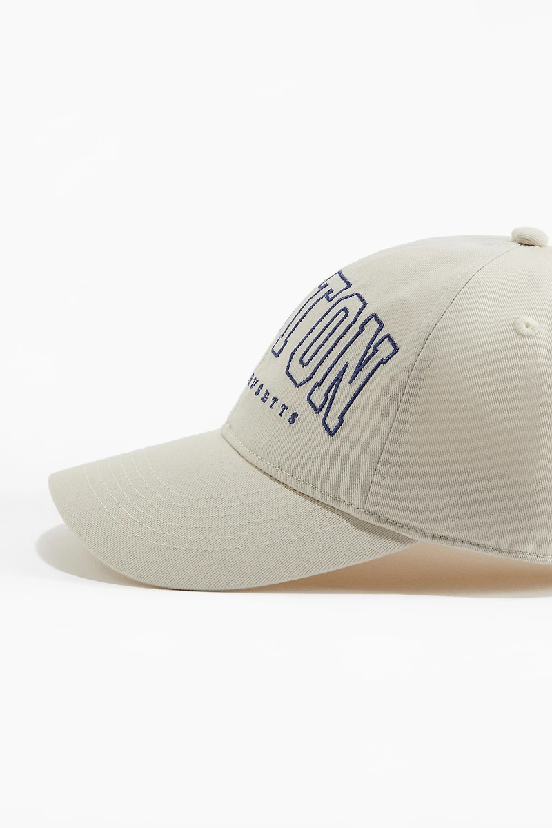 Embroidered-motif Twill Cap