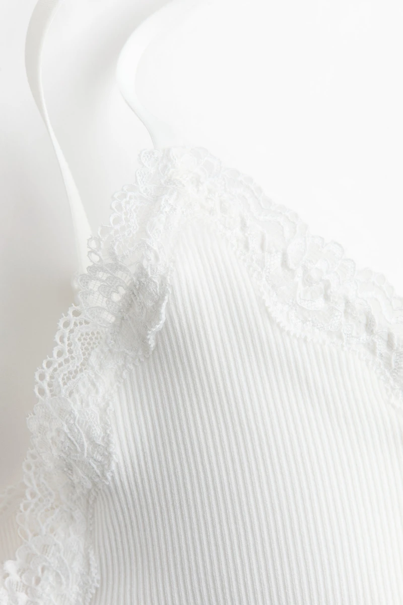 Maillot sans couture avec dentelle