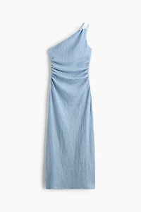 Robe asymétrique à effet froissé