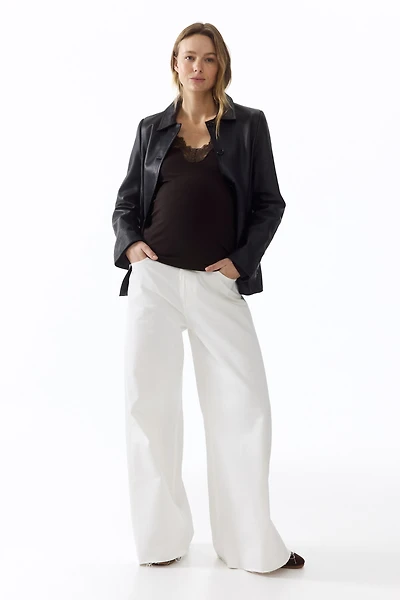 MAMA Lace-Trimmed Top