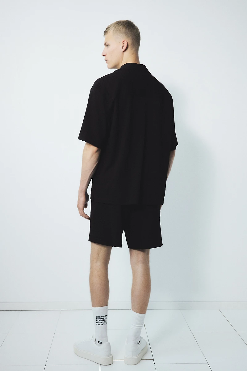 Loose-Fit Resort Shirt