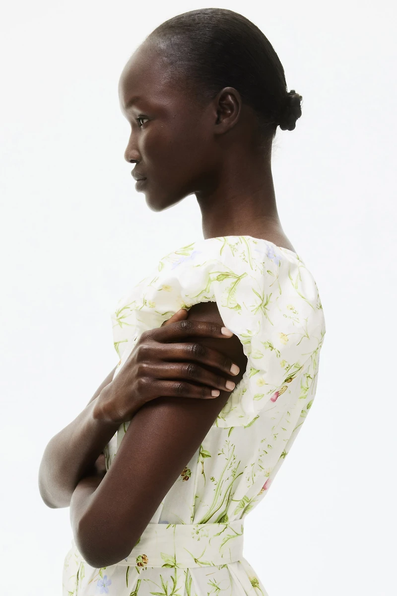 Robe en popeline à manches bouffantes