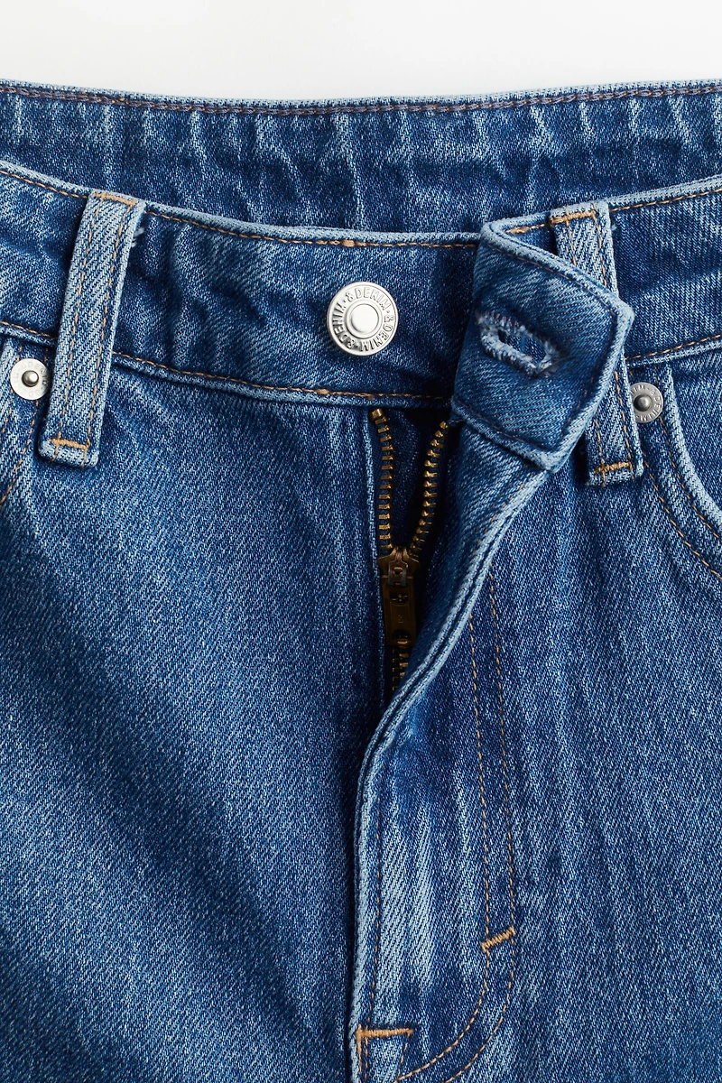 Ultra High Rise Mom Jeans