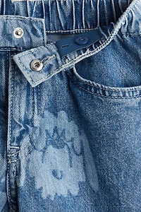 Loose Fit Tapered Leg Jeans