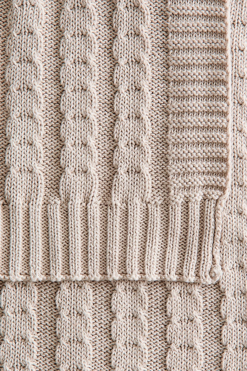Cable-Knit Baby Blanket