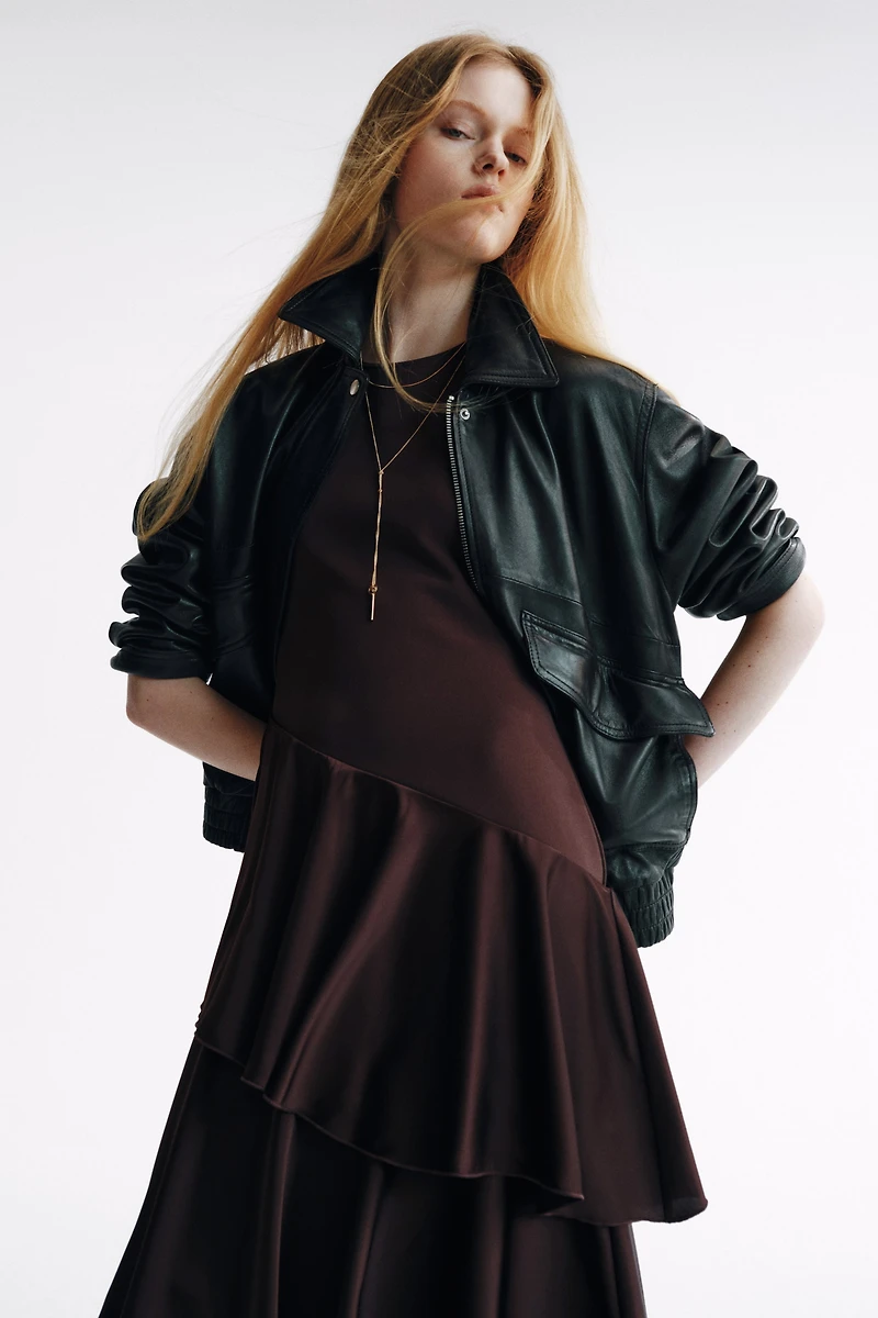 Robe en jersey romanite avec jupe satin