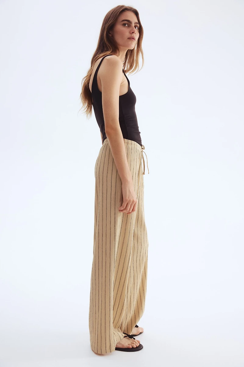 Wide-cut Pull-on Pants