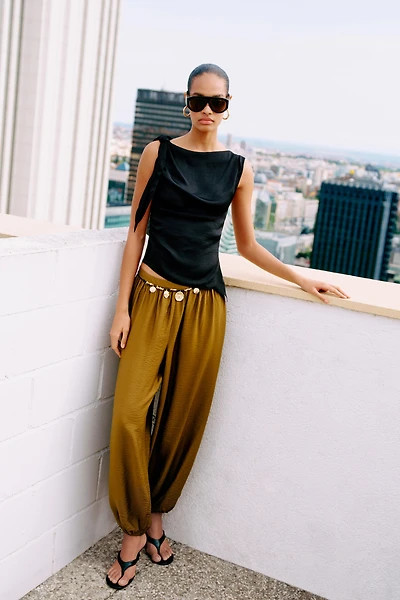 Asymmetric Tie-Detail Top