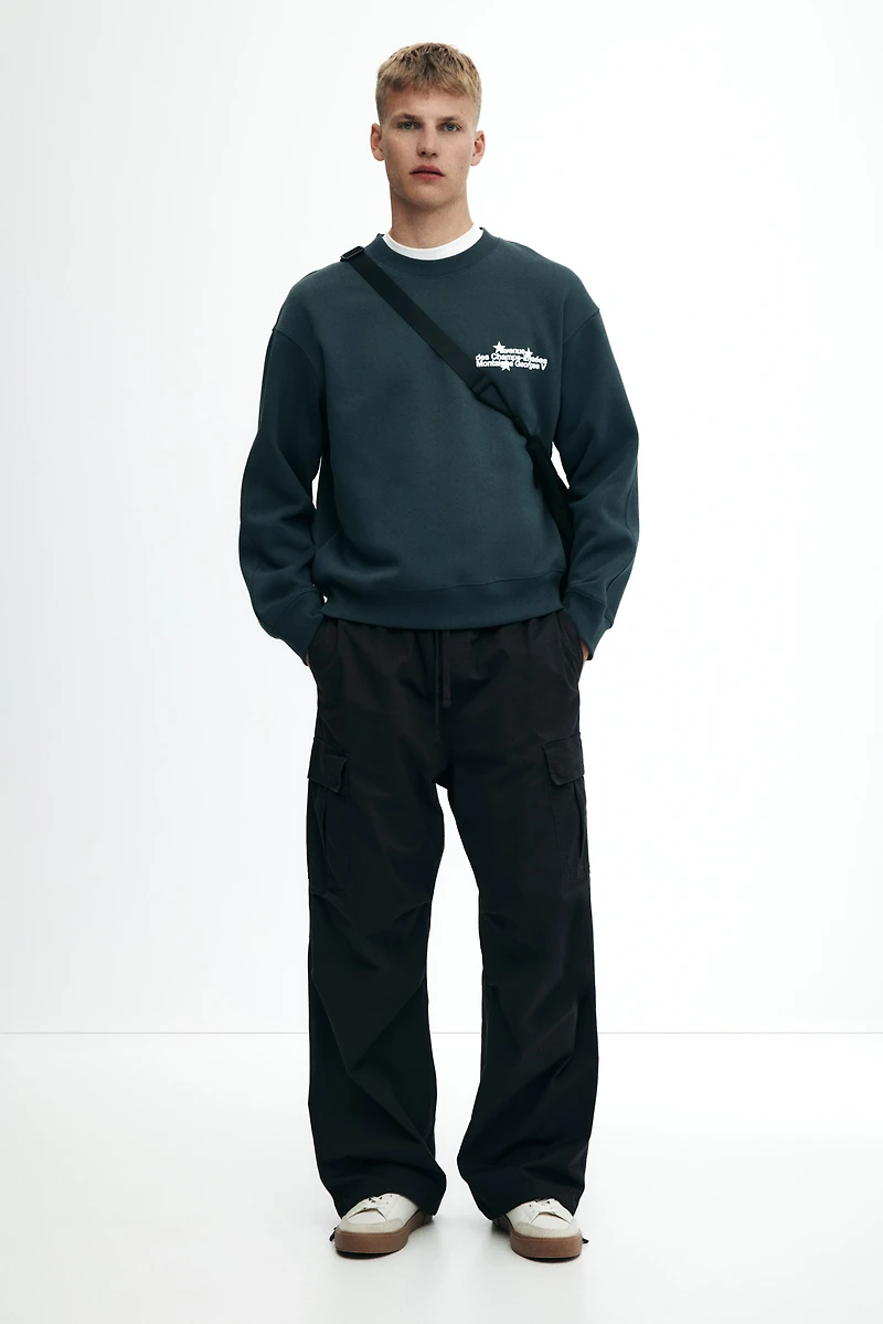 Loose-Fit Cargo Pants