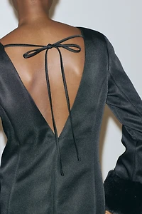 Robe avec dos ouvert