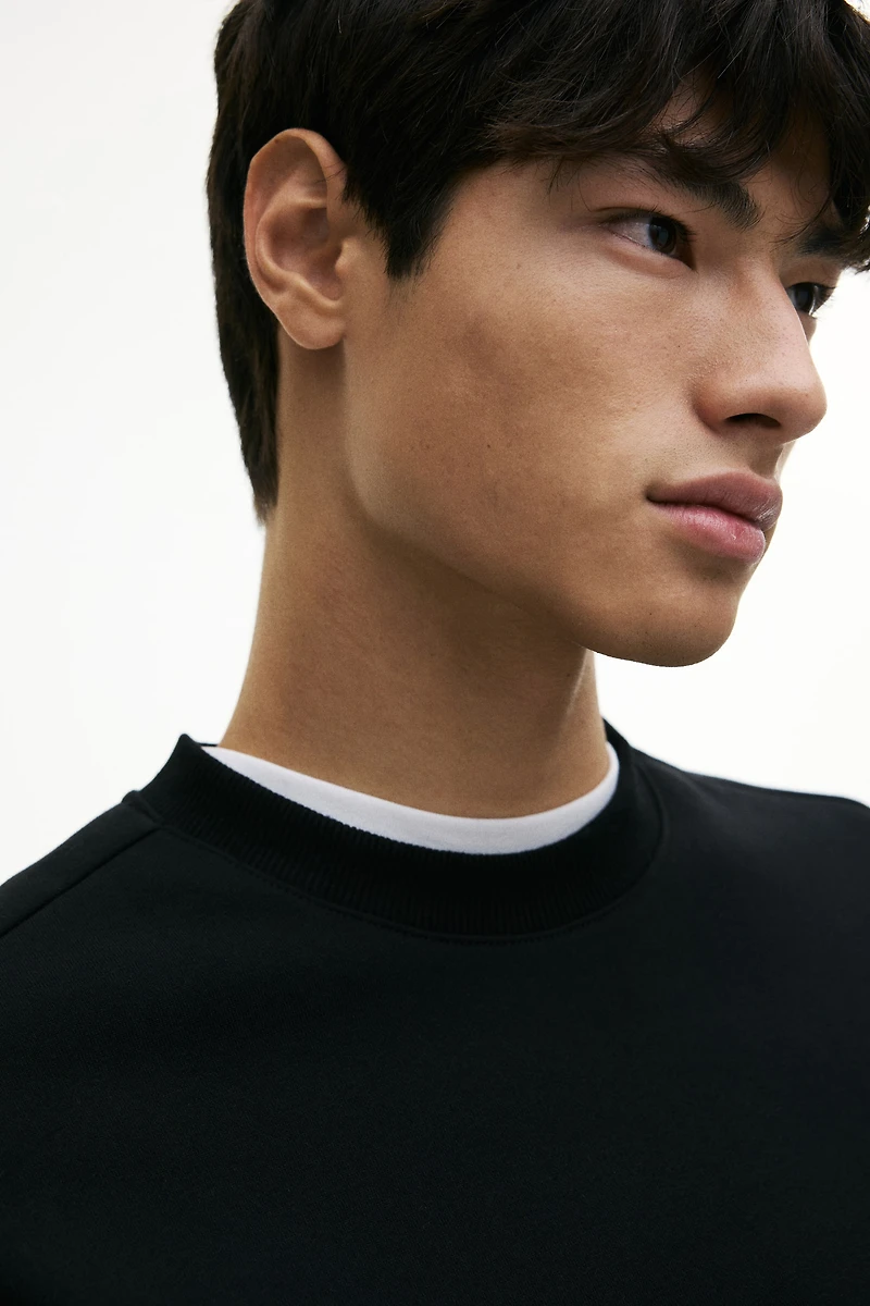 Loose-Fit Sweatshirt