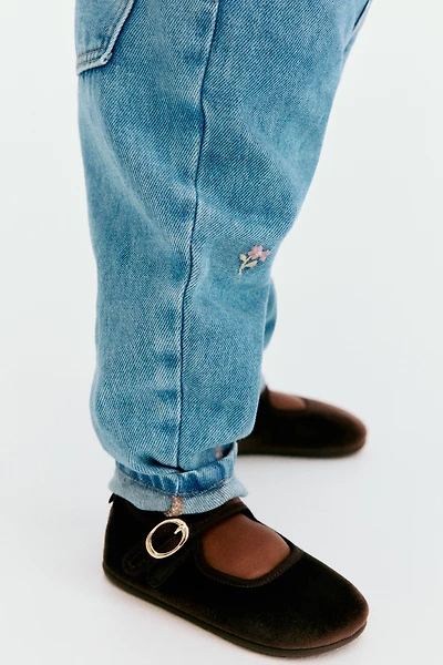 Barefoot Mary Janes