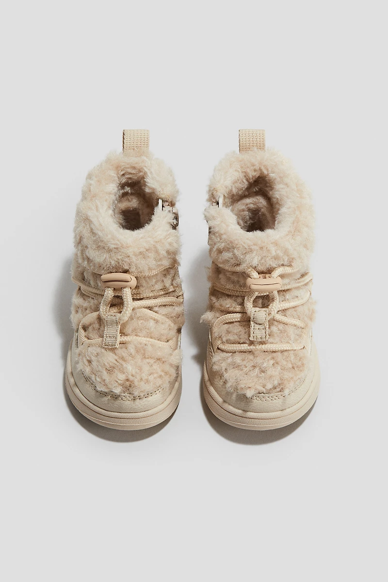 Fluffy Boots
