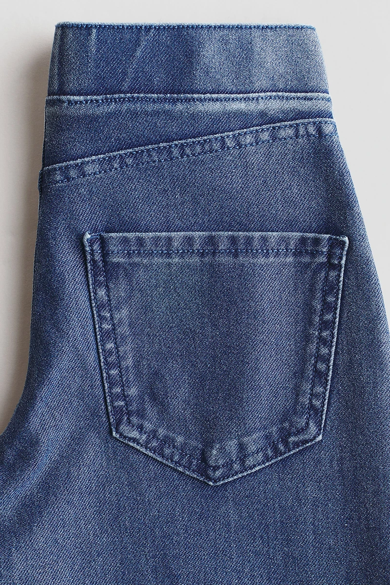 Pantalon large à l'aspect denim