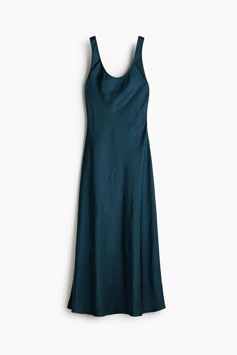 Robe à enfiler en satin