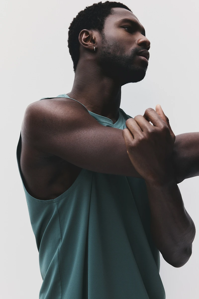 Regular-Fit Sports Tank Top with DryMove™