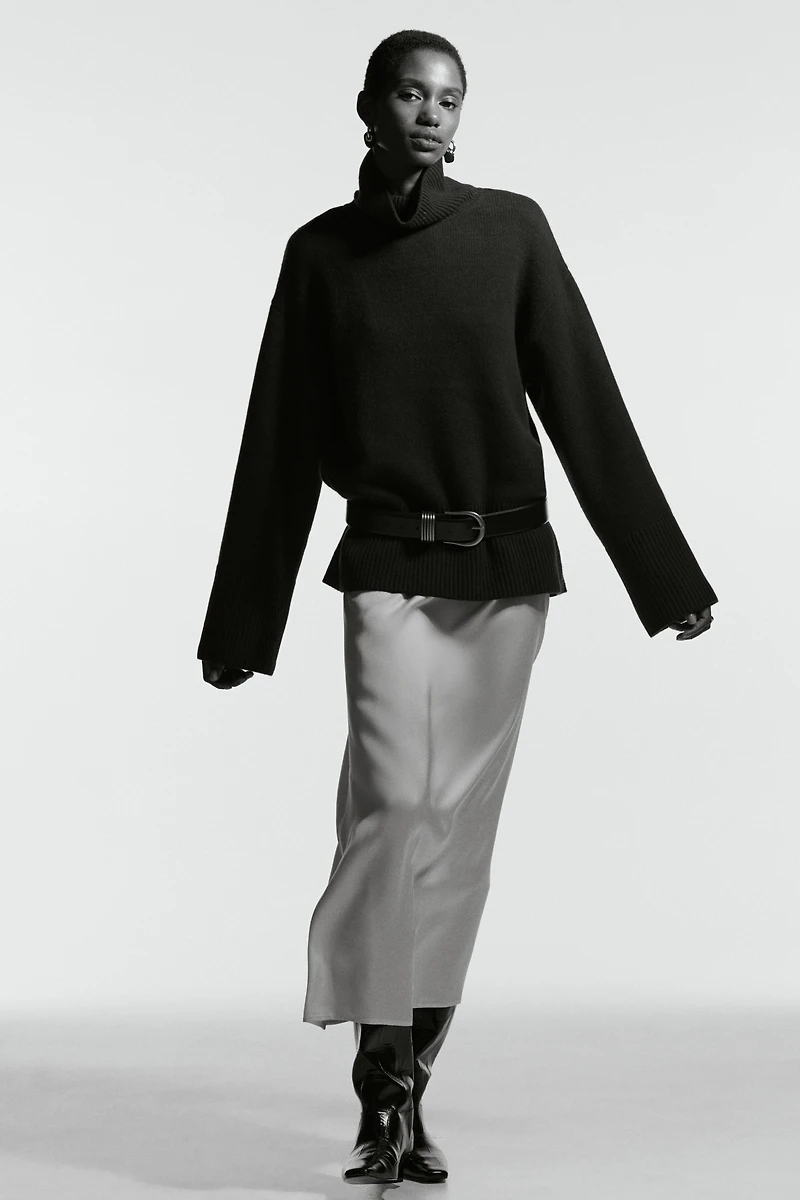 Cashmere-Blend Turtleneck Sweater
