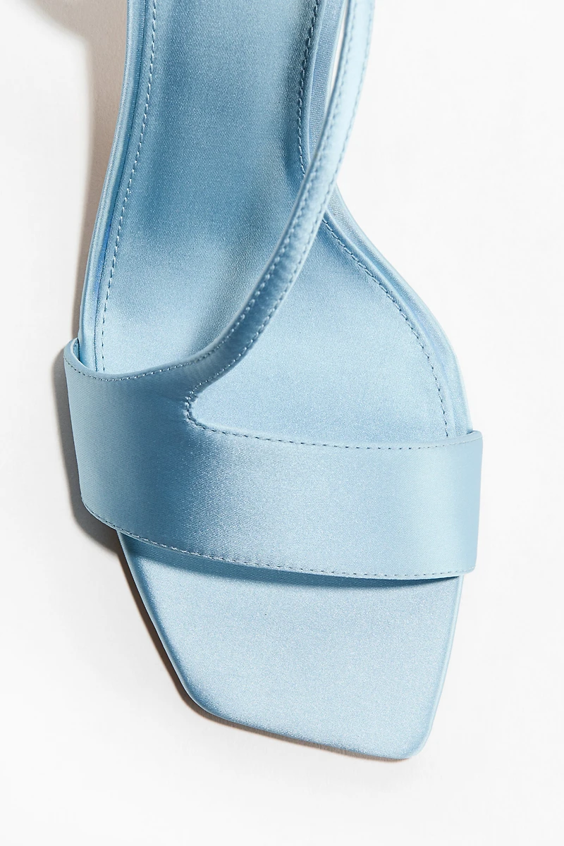 Heeled Strappy Sandals
