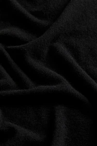 Fine-knit Cashmere Sweater