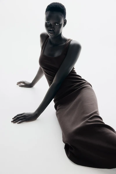 Sleeveless Maxi Dress