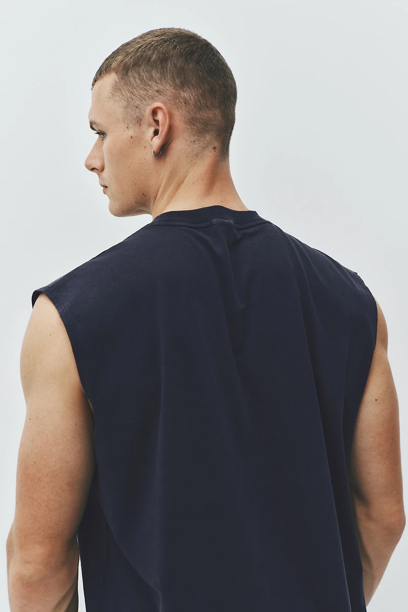 Loose-Fit Sports Tank Top with DryMove™