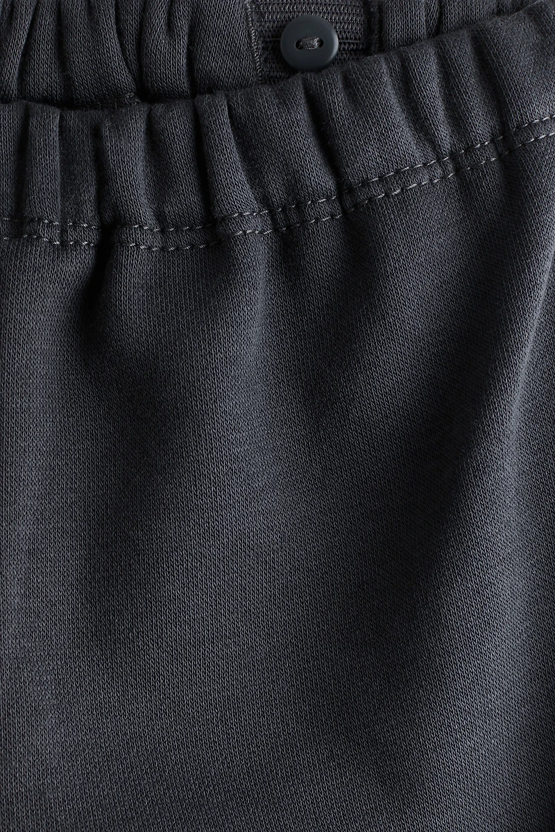 2-Piece Sweatshirt and Joggers Set