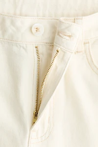 Pantalon avec détails d'aspect crocheté