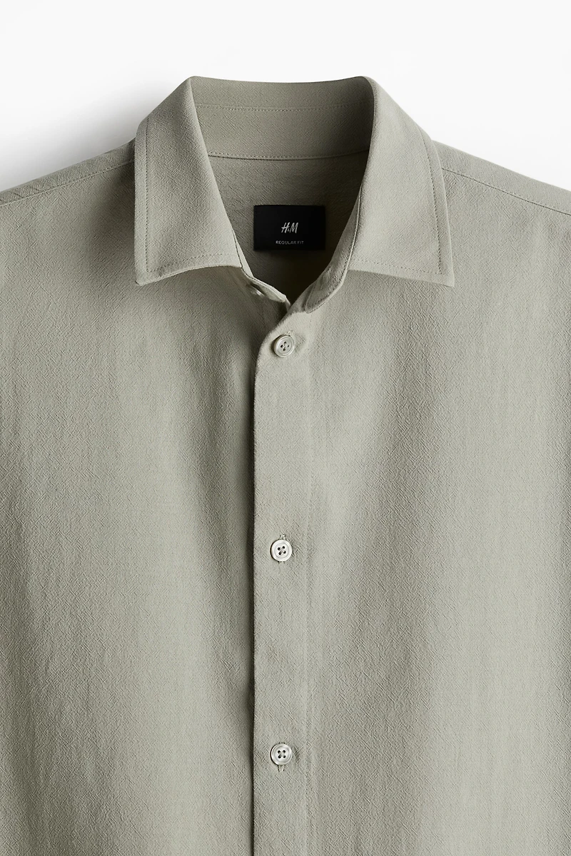 Regular Fit Textured shirt
