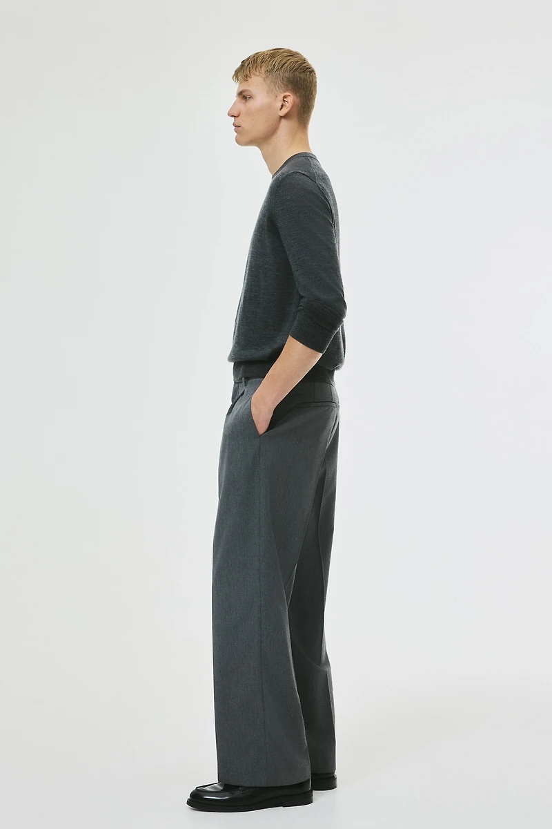 Loose-Fit Tailored Pants