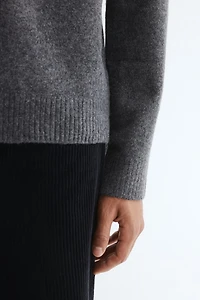 Chandail classique avec col à fermeture éclair