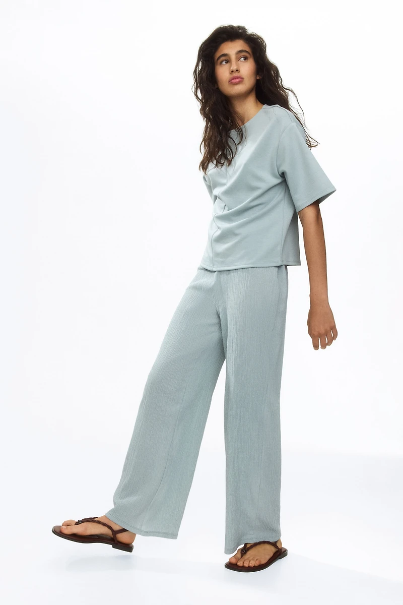 Straight Crinkled Pants