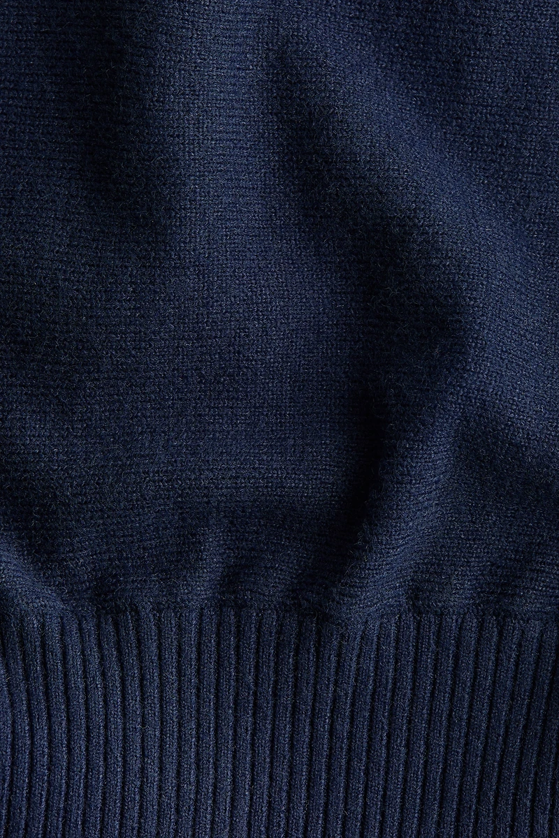 Batwing-Sleeved Fine-Knit Sweater