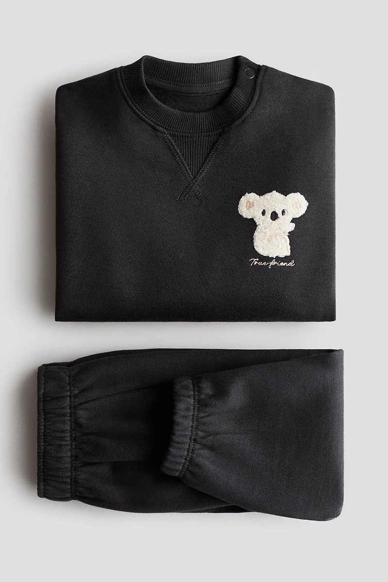 2-Piece Sweatshirt and Joggers Set