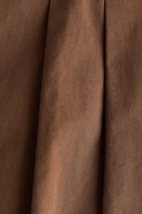 Loose-Fit Tailored Pants