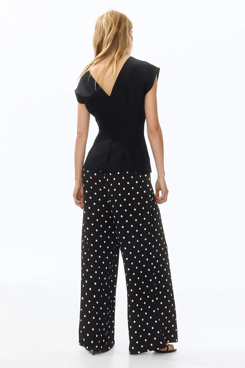 Wide-cut Pull-on Pants