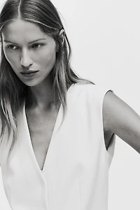 Long chandail sans manches