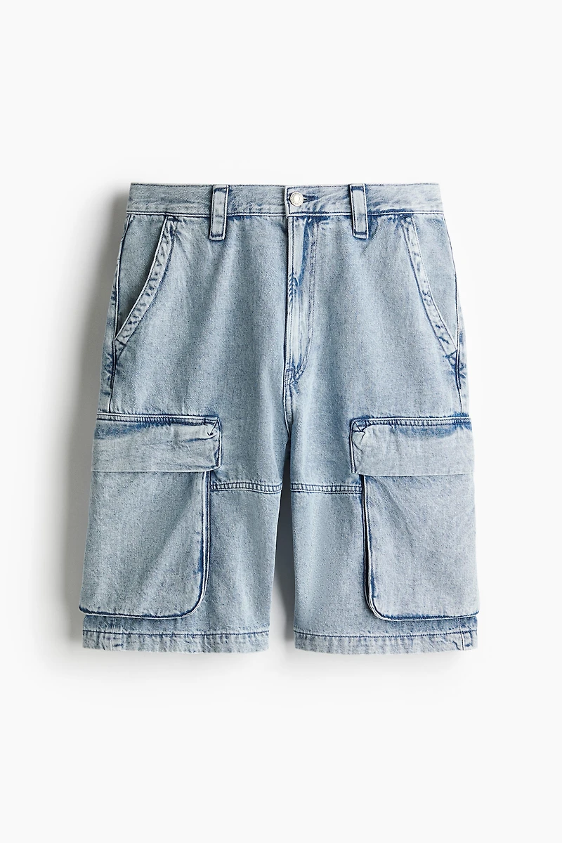 Short cargo Coupe Ample en denim