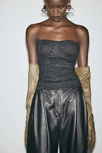 Haut bustier en dentelle